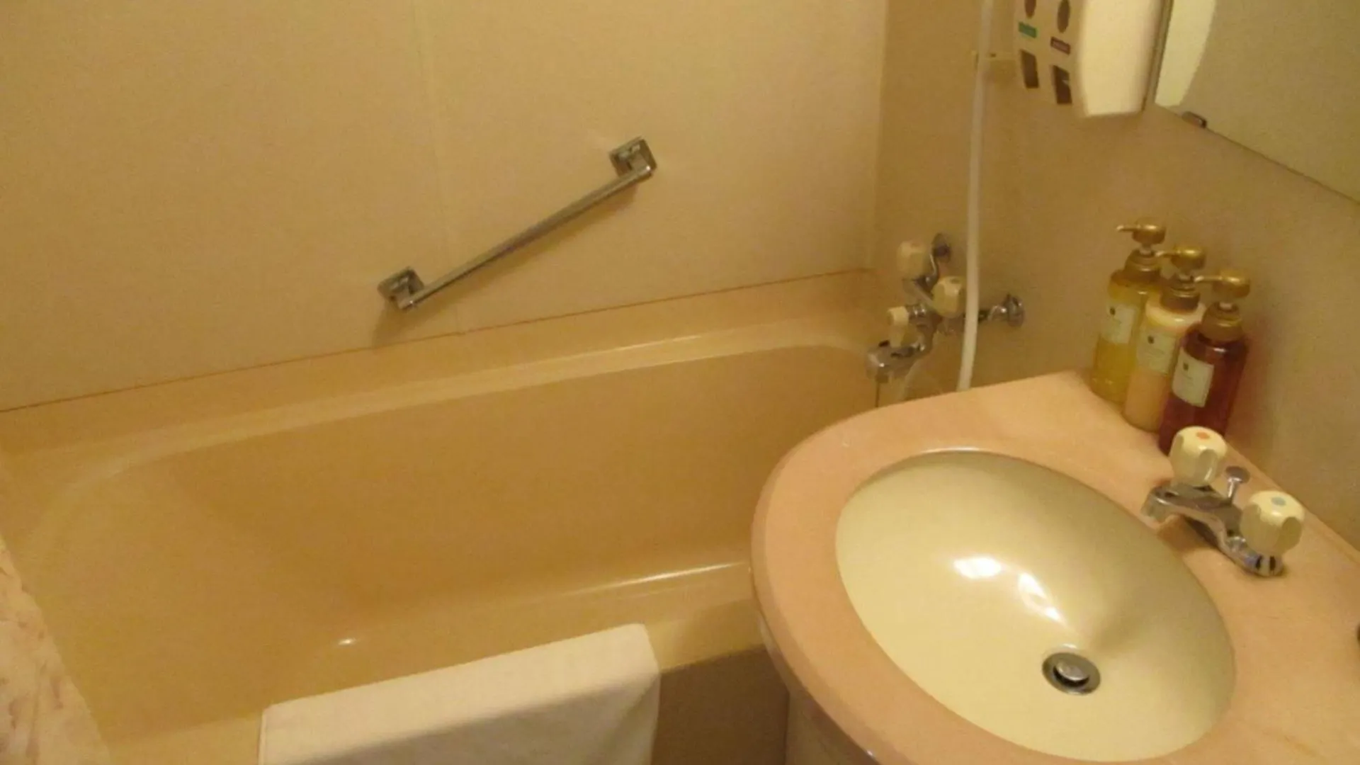 Hotel Heart Inn Hakodate - Vacation Stay 56671V Japan